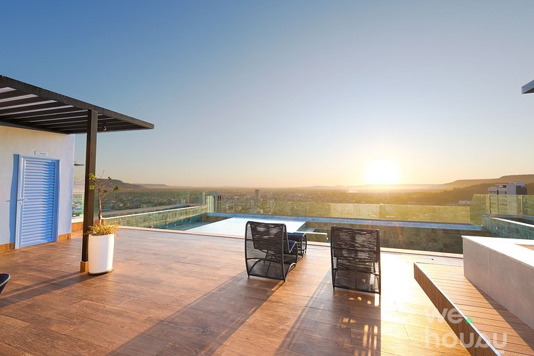 City House Luxury | Vista 360° & Piscina