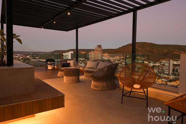City House Luxury | Vista 360° & Piscina